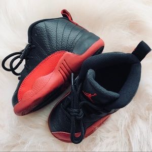 JORDAN 12 RETRO BT BLK/VARSITY RED SZ 7C